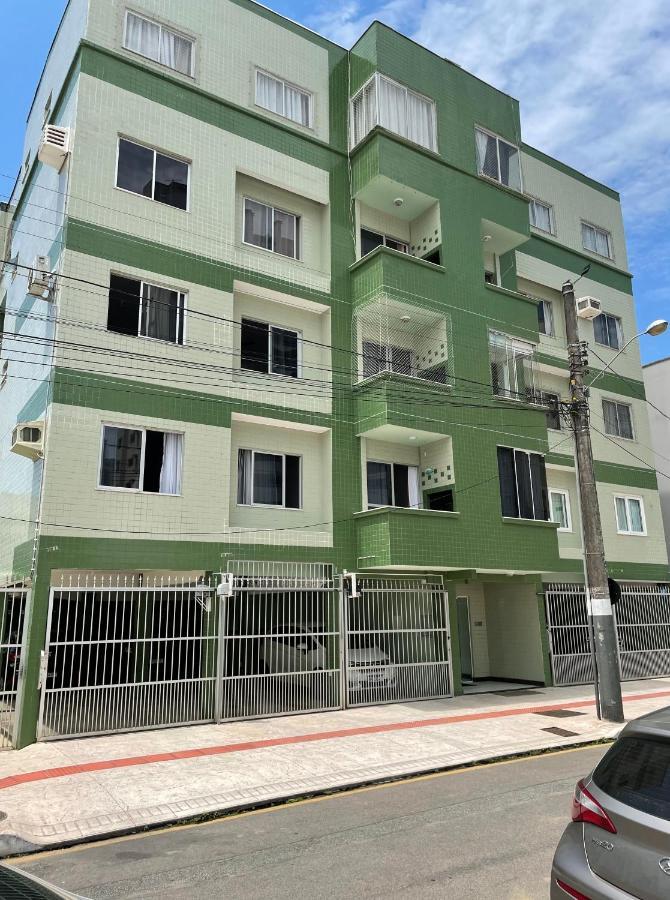 Apartamento Amplo E Completo No Centro Balneario Camboriu Bagian luar foto