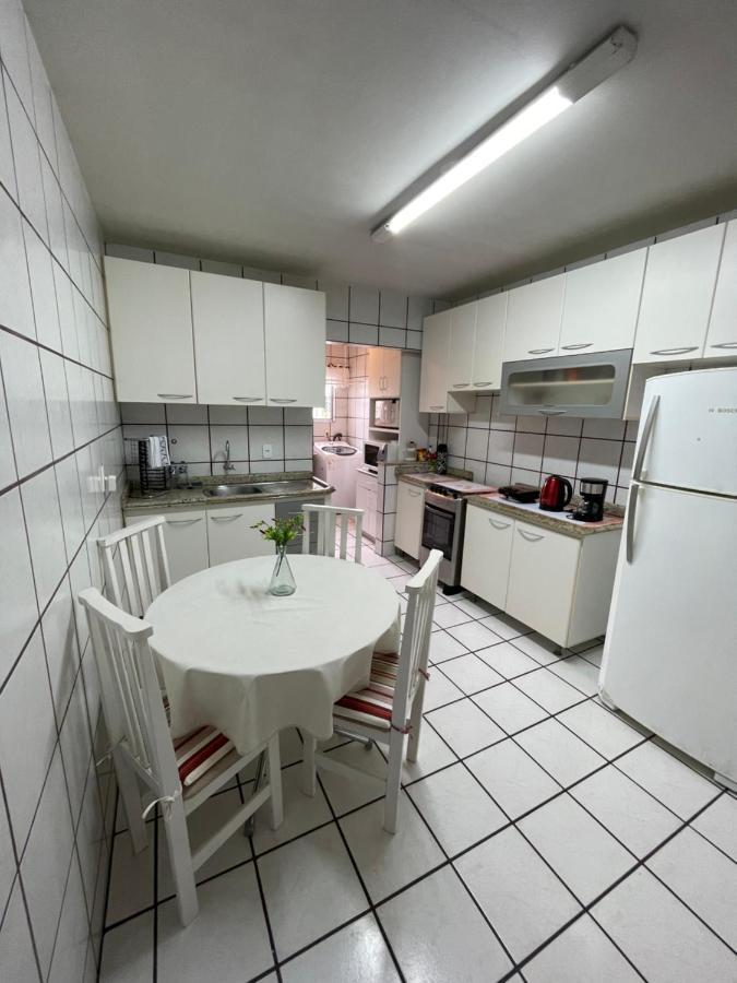 Apartamento Amplo E Completo No Centro Balneario Camboriu Bagian luar foto
