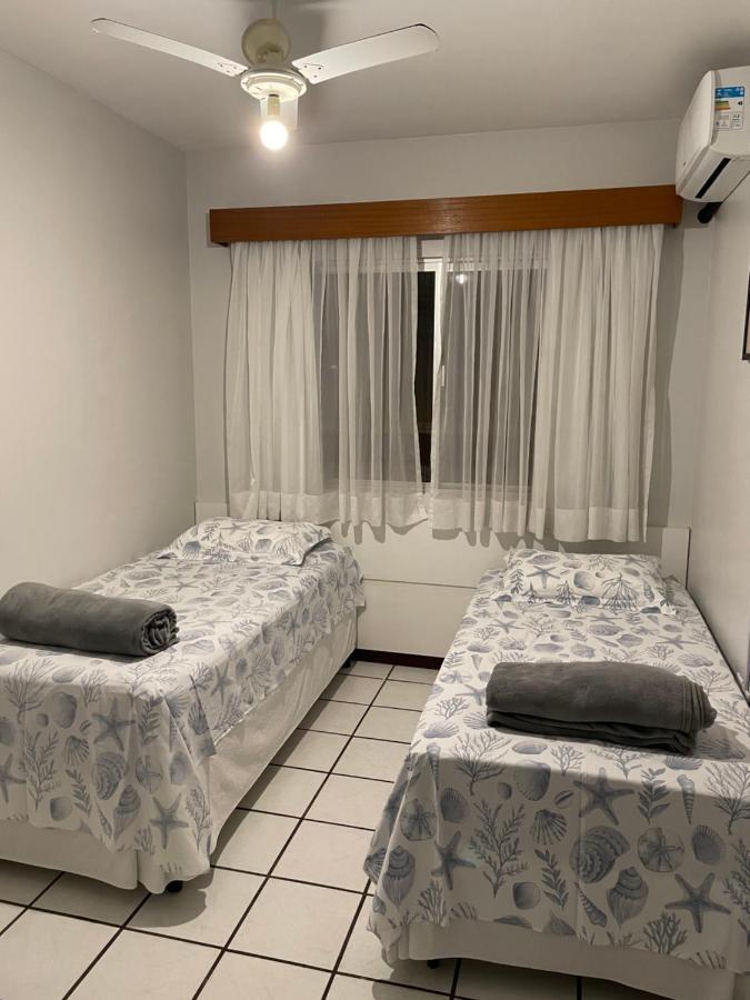 Apartamento Amplo E Completo No Centro Balneario Camboriu Bagian luar foto